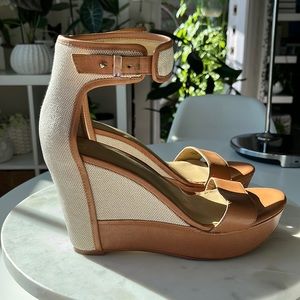 Ann Taylor maise platform wedge - size 8.5